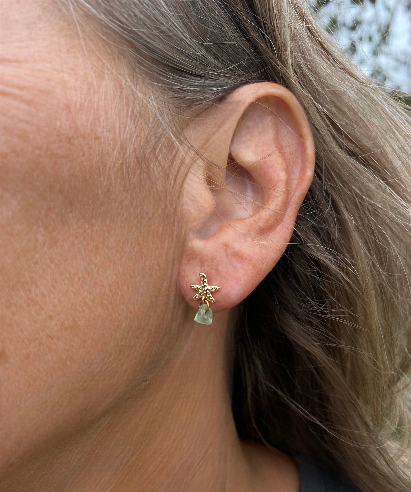 Verna øreringe guld - lys grøn