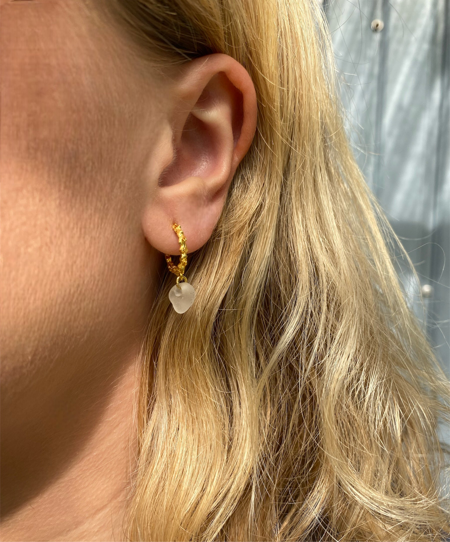 Acorus ørering guld - hvid